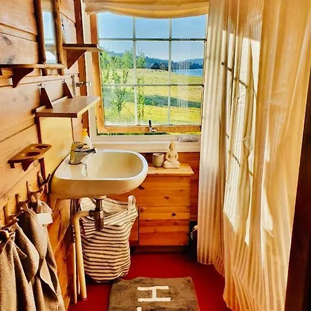 Idyllisk Hytte I Hardanger/uskedalen Holiday home