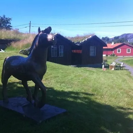Idyllisk Hytte I Hardanger/uskedalen Holiday home Uskedalen